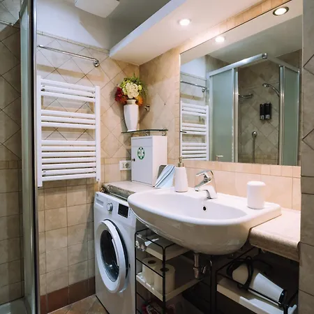 Limani - Navona Private *